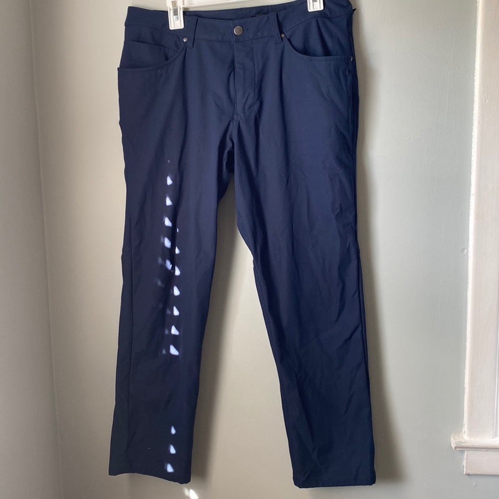 Lululemon mens pants 34x30. Never worn